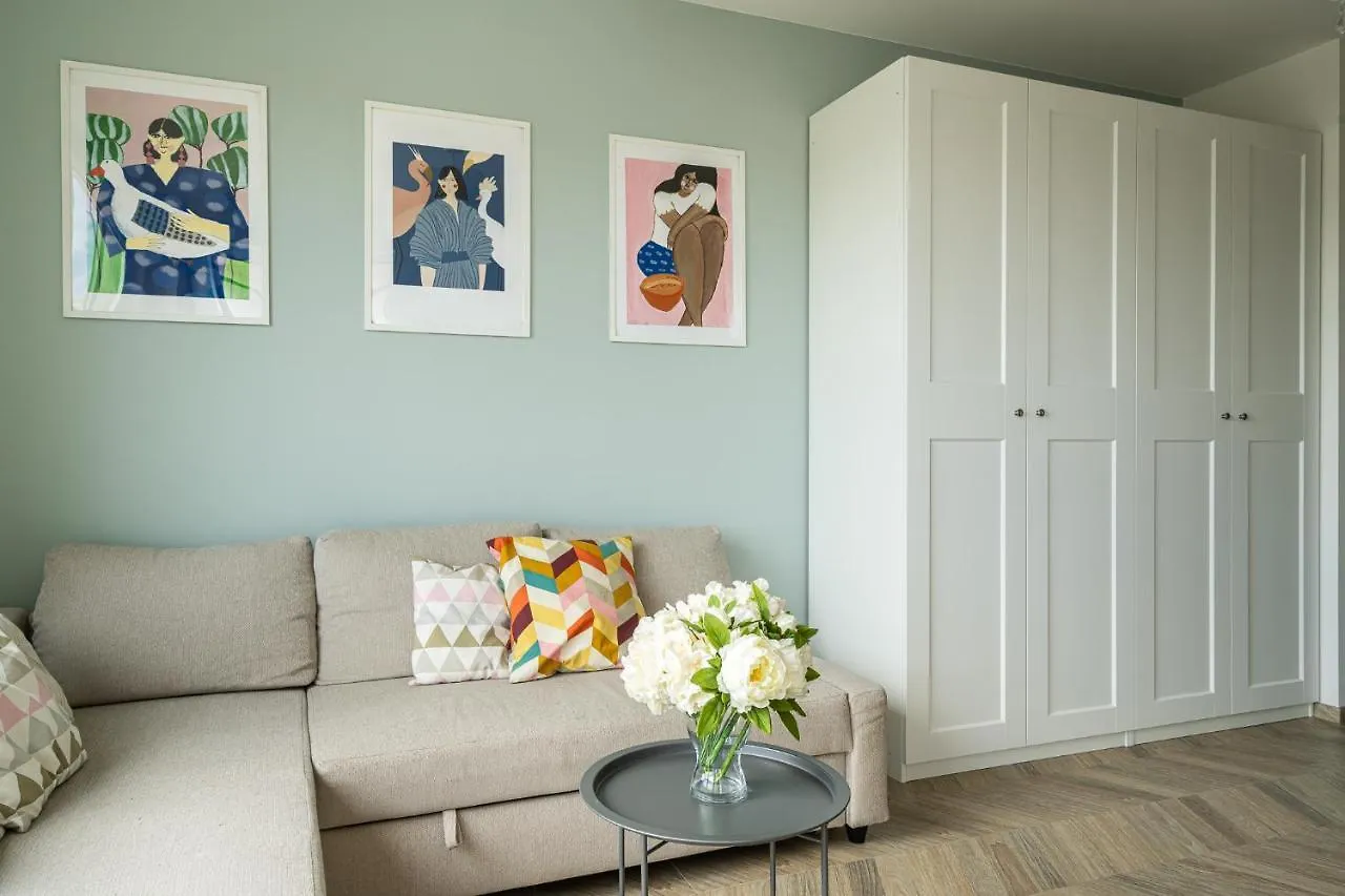 Rentplanet - Apartamenty Zajezdnia Wroclaw 0*,  Poland